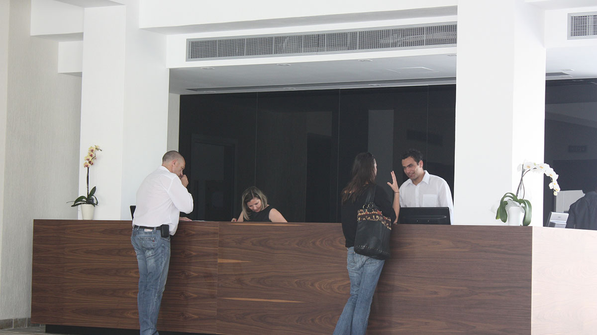 Amphora Hotel & Suites